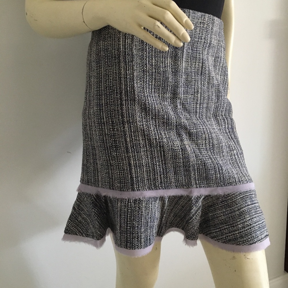 Symmetry ruffle trim tweed skirt